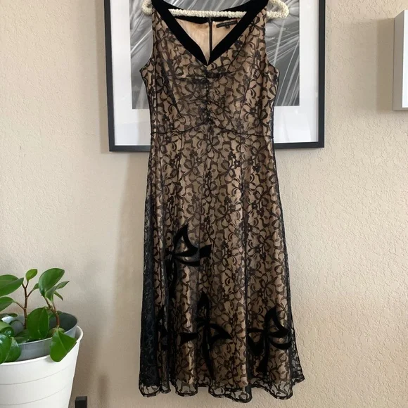 David | Dresses | David Meister Black Floral Midi Lace Dress Size 2 |  Poshmark